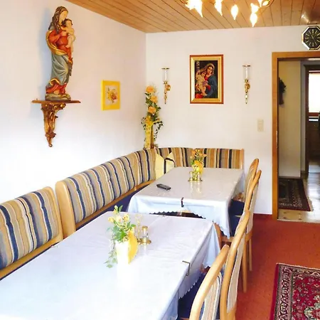 In Zillertal Near Spieljochbahn, Cleaning Included Apartment Fuegen