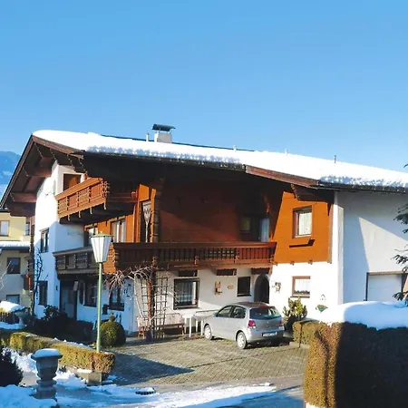 Apartment In Zillertal Near Spieljochbahn, Cleaning Included Fuegen